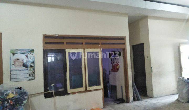 Rumah di Jalan Pulau Sukun Malang GMK00169 2