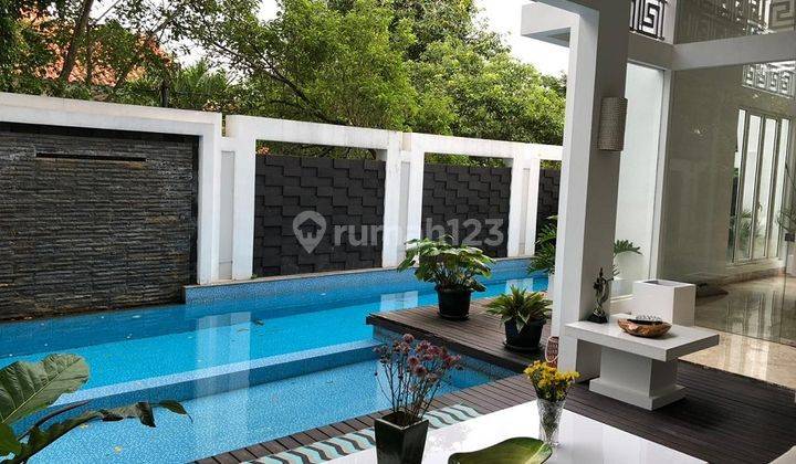 Di Jual Rumah Hunian Mewah di Kemang Jakarta Selatan 2