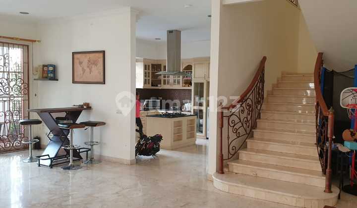 House with Pool and Garden BSD City 2