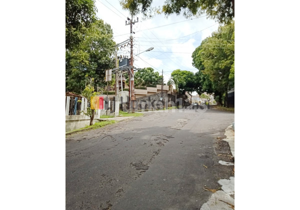 Rumah di Bukit Ratih Bukit Sari Semarang 2