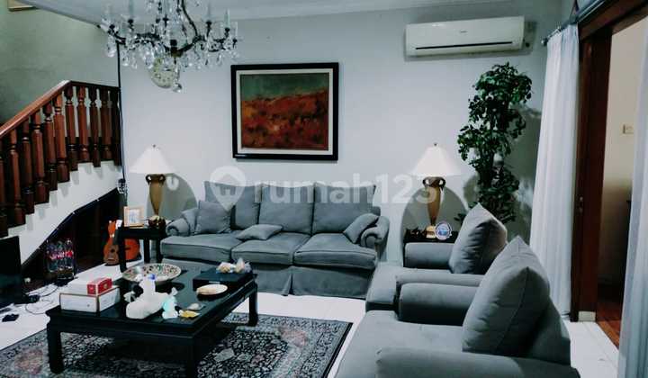 Beautiful 2-story house fully furnished in Pondok Indah