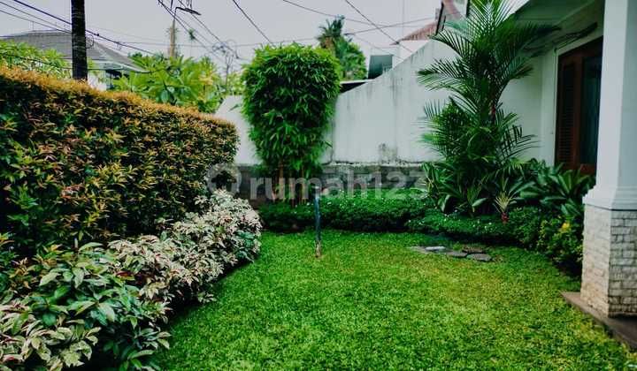  Rumah 2 lantai cantik fully furnished pondok indah 2