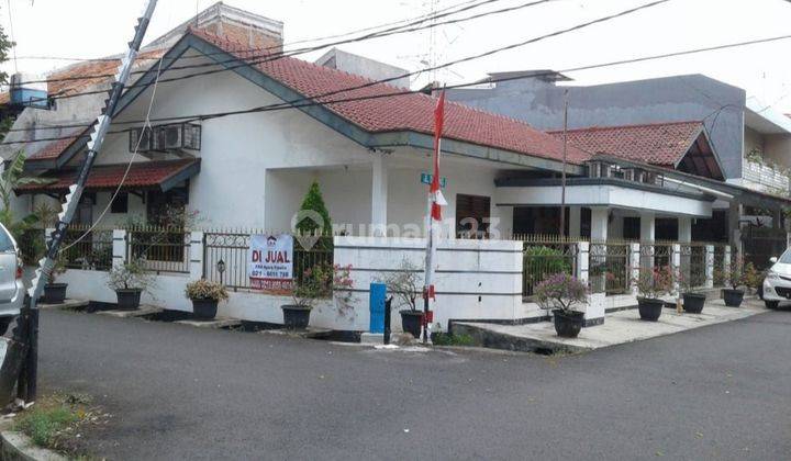 Rumah Huk Jl. Angklung Duren Sawit dekat Jl. Kol. Sugiono 1