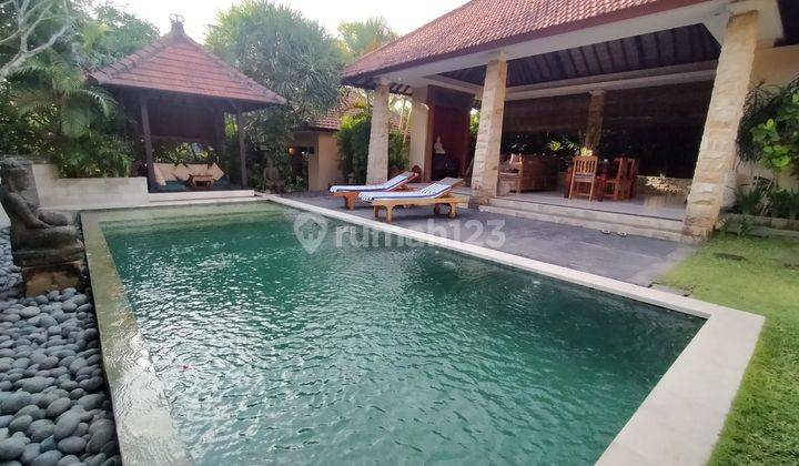 Villa Cantik di Bukit Jimbaran,suasana Tenang Seperti di Ubud 1