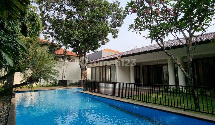 Premium Housing Kemang Jaksel Terawat Interior Mewah Private Pool   1