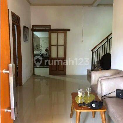 Rumah 1,5 lantai siap huni bagus di sayap antapani dan kiara condong bandung 2