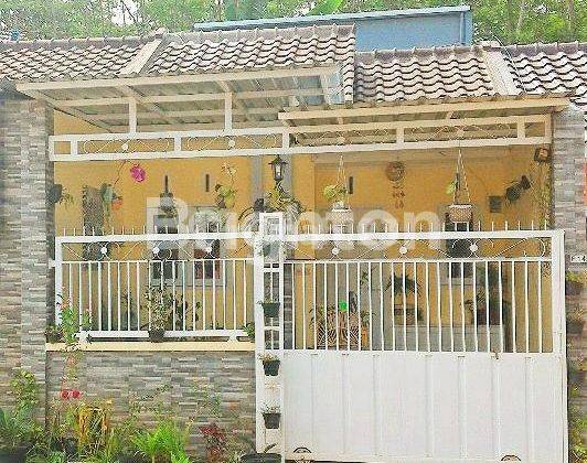 RUMAH BARU CANTIK 2 LT FURNISHED DI BURING DEKAT EXIT TOL MALANG 1