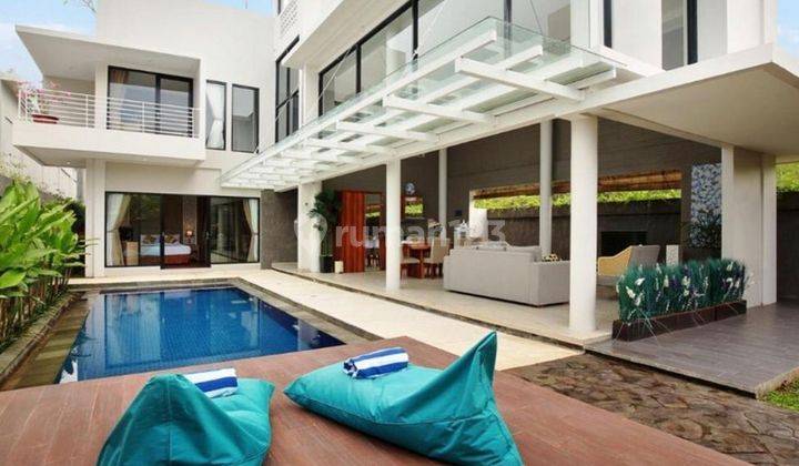 Rumah 2 Lantai Bagus Furnished SHM Nusa Dua Benoa 1