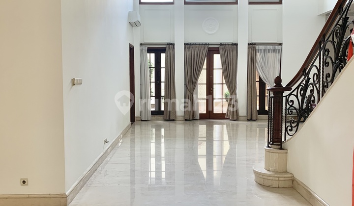 5 Bedrooms Classic House With Private Pool And Garden Ajh06045 2