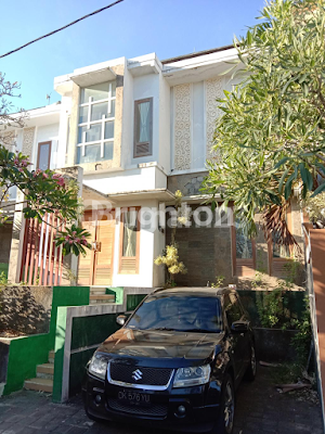 RUMAH MODERN 2 LANTAI LINGKUNGAN ONE GATE SYSTEM 2