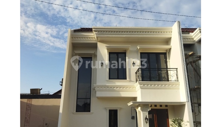 Rumah Pinggir Jalan Raya Pondok Gede 2