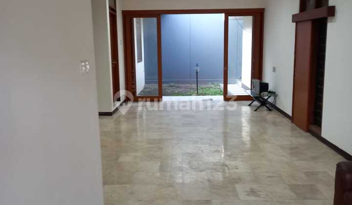 Jual cepat rumah pusat kota