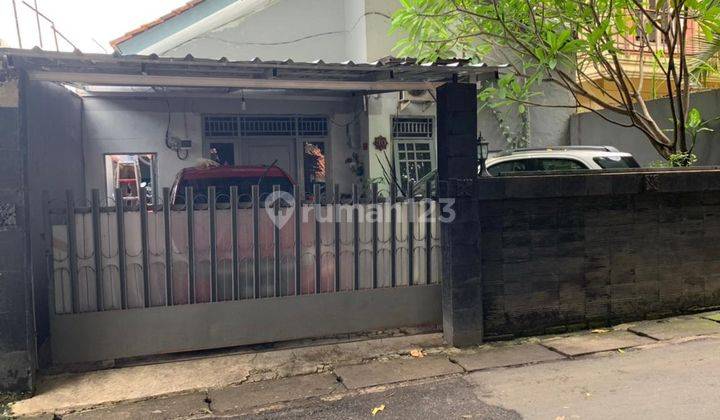 RUMAH 1 LANTAI BAGUS DEKAT AREA PERKANTORAN 1