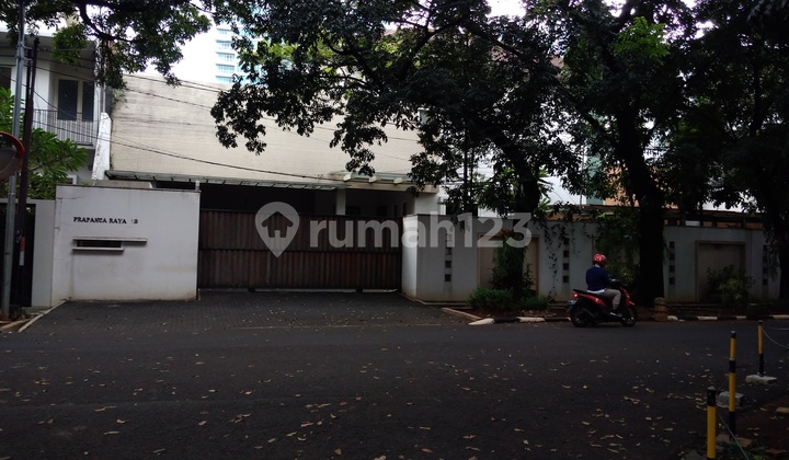 Bangunan 2 Lantai Prapanca Cocok untuk Kantor Harga Hitung Tanah