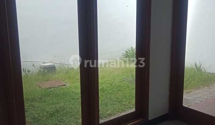 Sewa rumah 2lt Sayap Soetta 2