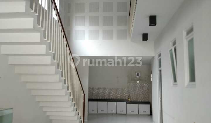 Jual rumah baru minimalis