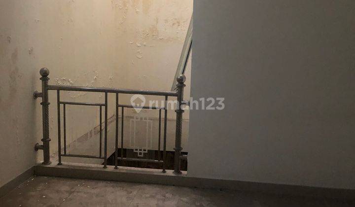 Dijual :rumah di Pantai Indah Kapuk  1