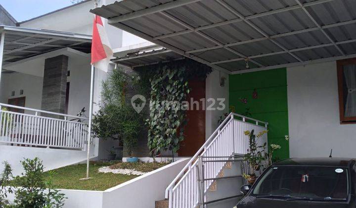 Rumah view kota di dlm cluster pasir impun dkt arcamanik 1