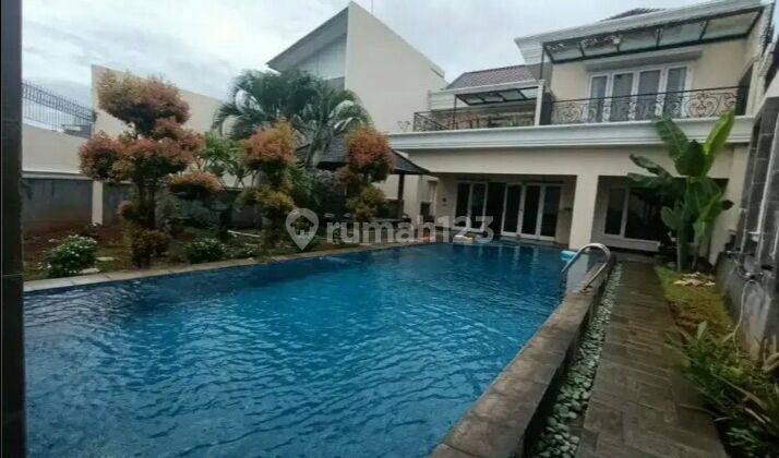 RUMAH BAGUS ADA KOLAM RENANG 1