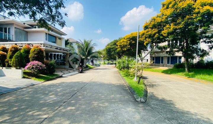 Lokasi Strategis, Dijual Cepat Rumah 2 Lantai Full Furniture Cikarang Bekasi 2