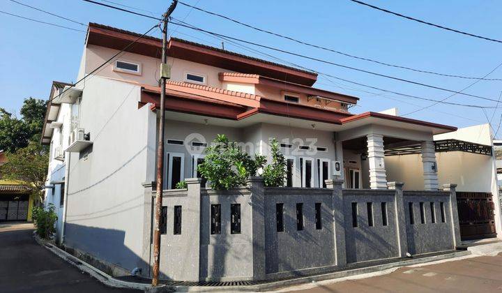  Rumah baru 2 lantai posisi hook di Ciputat harga Nego 2