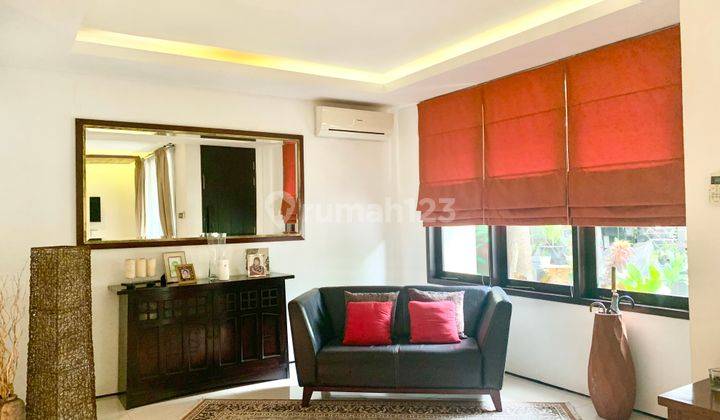 Rumah Cantik Minimalis 3 Lantai di Ciputat Bintaro Ajh01023 2