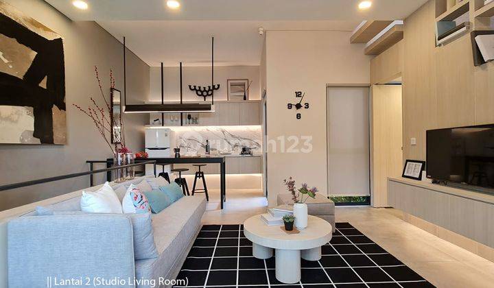 RUMAH 3 LANTAI FULL FURNISH DI BSD CITY 2