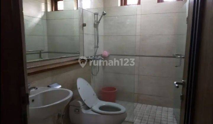 Di bawah Appraisal Rumah Lux 2 Lantai,  Mainroad Dago Djuanda, Bandung. Dekat Kampus Itb 2