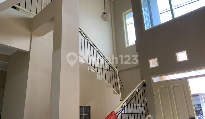 For Sale: Boarding House in Cikutra Baru, right behind ITENAS and Equitas campuses. 2