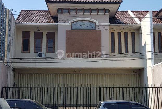 Rumah mewah dijual di tengah kota Semarang 1