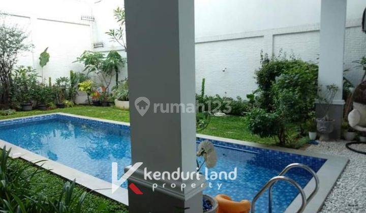 Luxurious House Menteng Akses Premium Jalan Utama 1