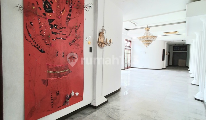 Gedung Ex Sekolah International Di Kemang Jakarta Selatan Harga Njop