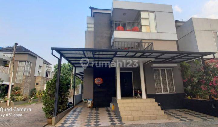 dijual rumah hoek 3 lantai villa mutiara cibubur 2, depok 1