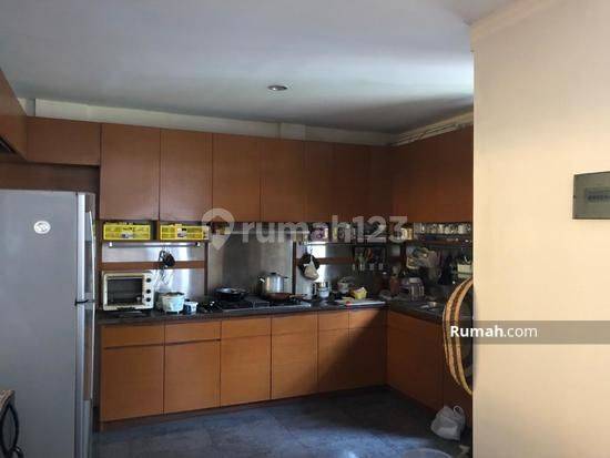 Rumah Bonus Kitchen Set Lokasi Strategis di Setra Duta Bandung  2