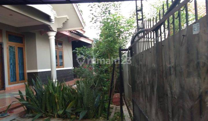 RUMAH SIAP HUNI BAGUS TERAWAT LOKASI STRATEGIS 2