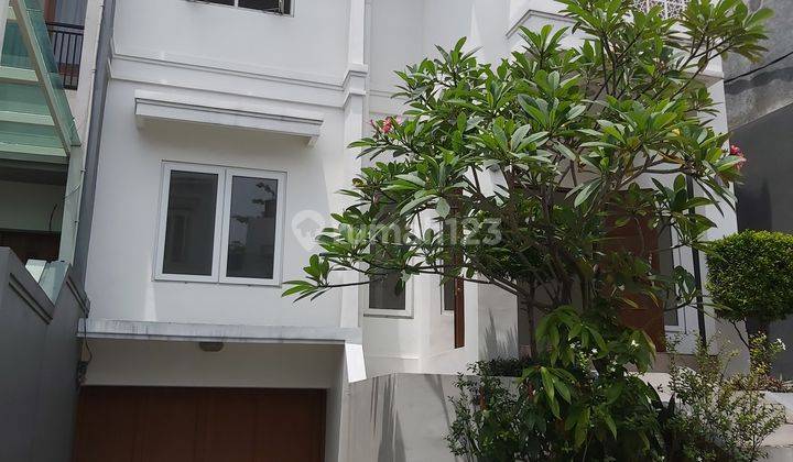 Rumah Baru Cluster di Kebagusan Jakarta Selatan 1