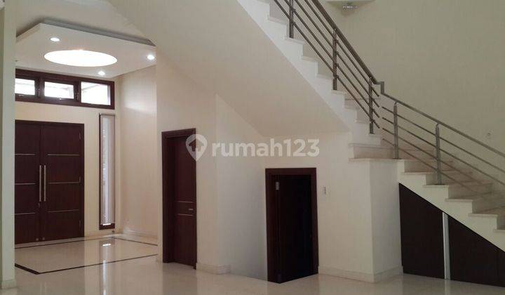 Rumah Bagus Siap Huni Area Pondok Indah 2