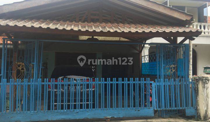 Rumah Tua Hitung Tanah Lokasi Strategis  1