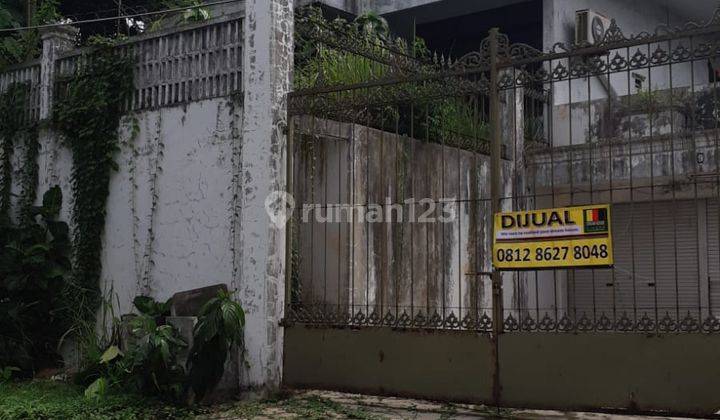 Rumah Dijual Dalam Komplek di Cinere  1