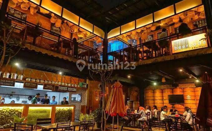 Rumah cafe lokasi PRIME  2