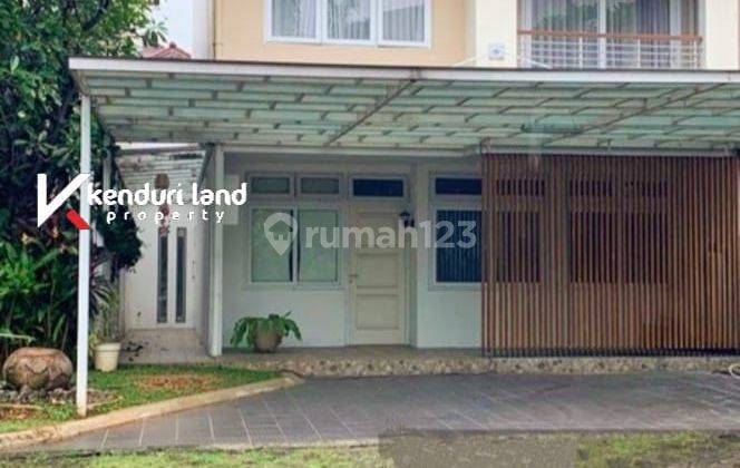 Townhouse Minimalis lokasi Strategis Dekat ke MRT
 1