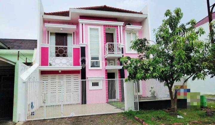 Rumah bagus modern 2 lantai di Araya kota Malang siap huni  1