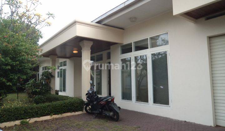 Rumah cluster tanah besar di Cipete Kebayoran Baru 1