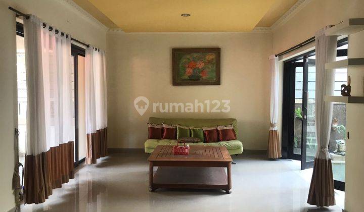 Cheap Luxury Houses in Renon Denpasar 2