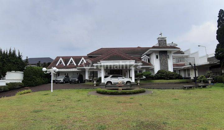 Rumah Super Lux Raya Lembang 1