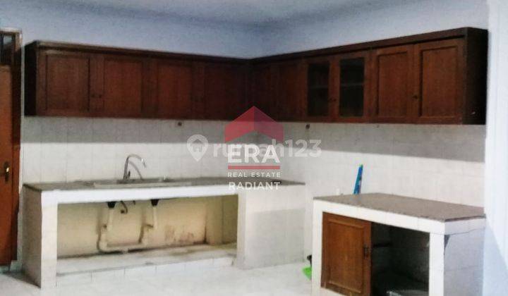 Rumah bagus terawat di Larangan Indah 2