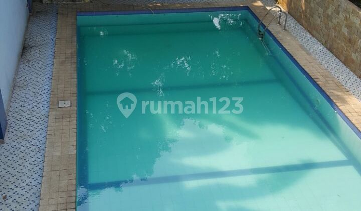 Rumah di Daerah Ciganjur, Jakarta  Selatan. 2