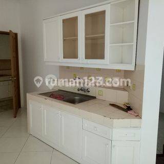 Rumah Komplek Dkt Tol Brigif 2