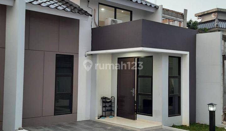 Rumah 1,5 Lantai Murah Dekat Stasiun Kereta Depok Baru 1