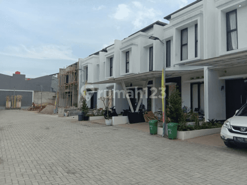 Di jual rumah 2 lantai bintaro tanggerang selatan tanpa dp dekat MRT,bebas banjir siap huni dekat stasiun kereta, KRL, dekat pintu toll, dekat halte busway, dekat wisata,kuliner,area perkantoran,dan pusat pendidikan dan perbelanjaan 2